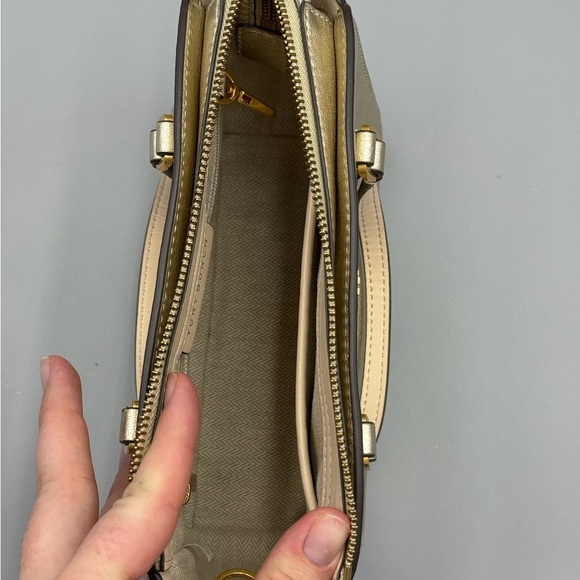 Tory Burch Gold Top Handle Tote With Strap - Picture 11 of 13